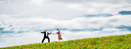 photojournalistic wedding photography